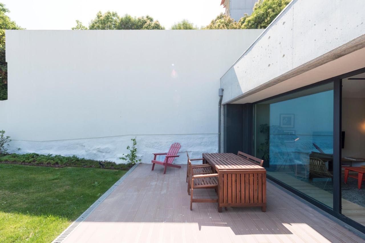 Bombarda Gallery Yard Porto Luaran gambar